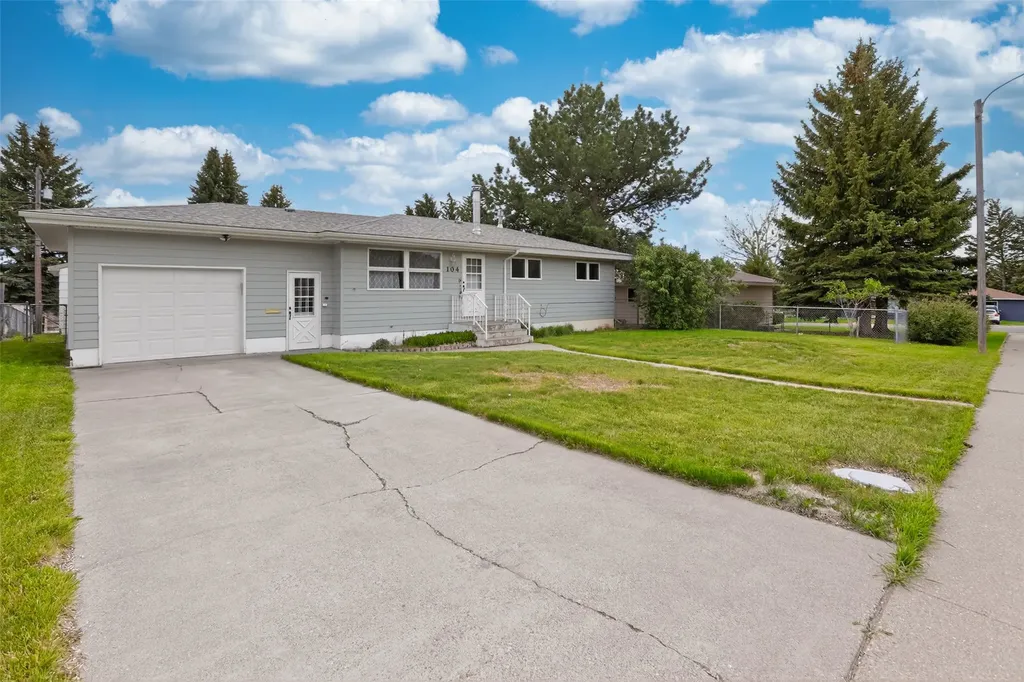 104 Riverview 5 E Great Falls MT 59404