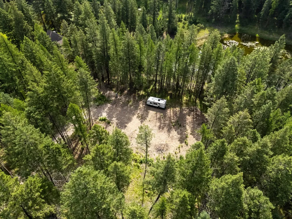 328 Kathy Lake Lane Kalispell MT 59901