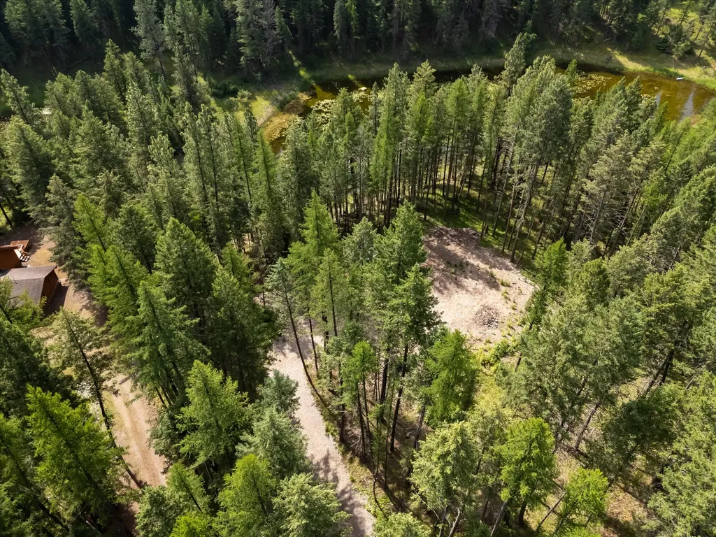 328 Kathy Lake Lane Kalispell MT 59901