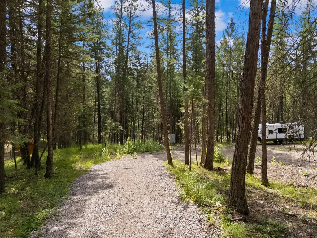 328 Kathy Lake Lane Kalispell MT 59901
