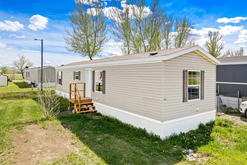 24 Trail Lane Vaughn MT 59487