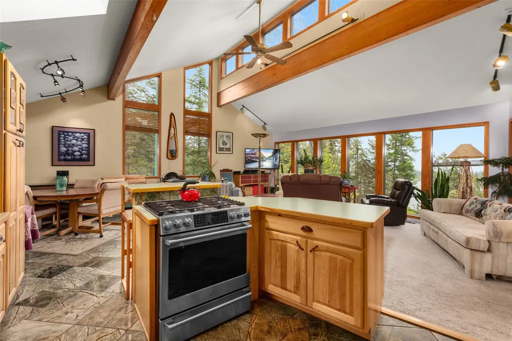 455 N Foys Lake Drive Kalispell MT 59901