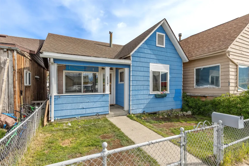 1327 Farrell Street Butte MT 59701