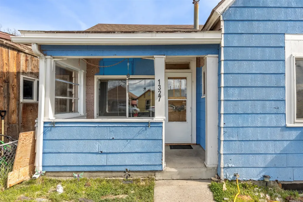 1327 Farrell Street Butte MT 59701