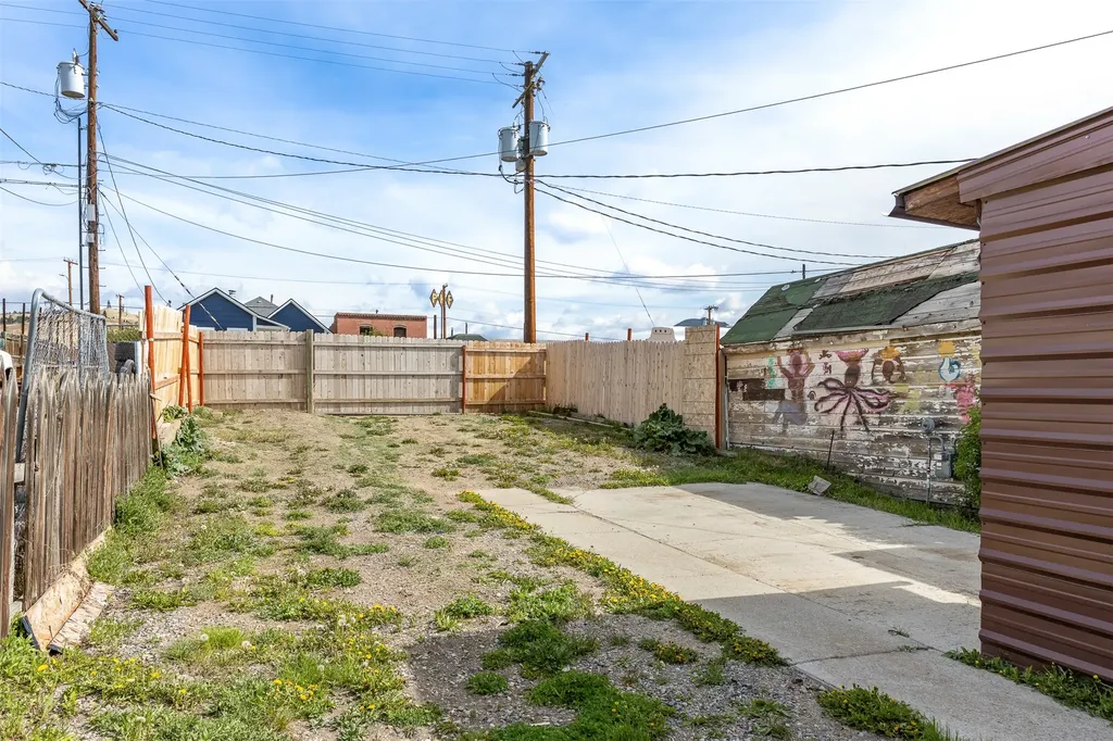 1327 Farrell Street Butte MT 59701