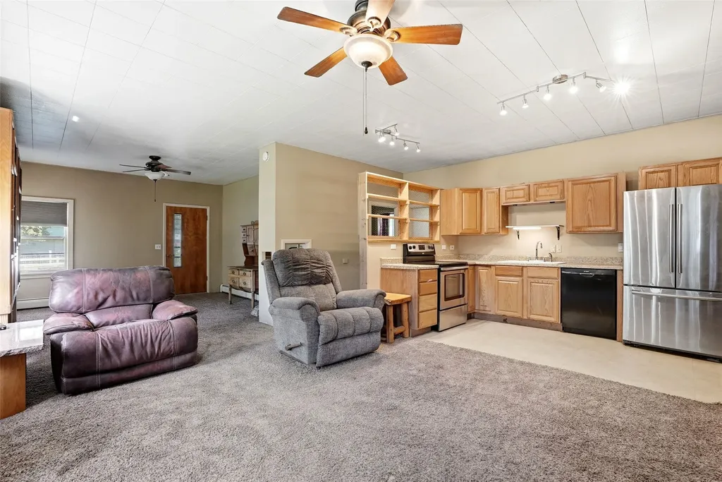 274 Doran Lane Hamilton MT 59840