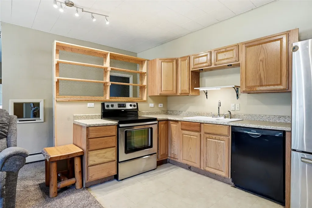 274 Doran Lane Hamilton MT 59840