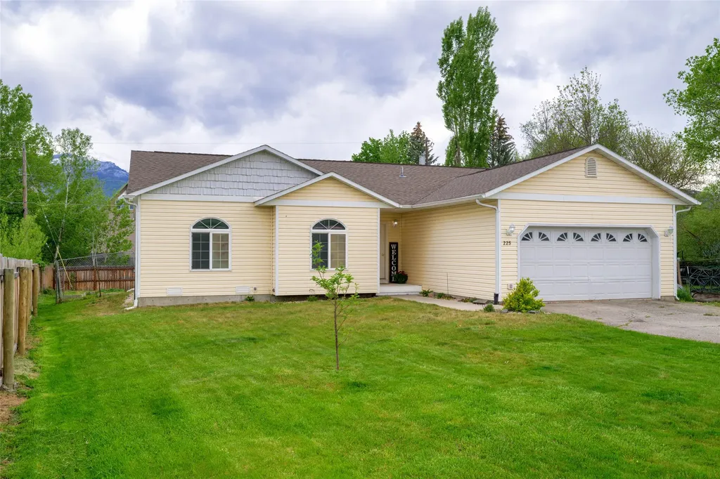 225 Spring Street Stevensville MT 59870
