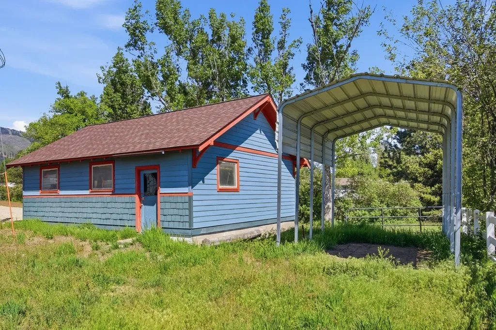 21500 Old Us Highway 93 Florence MT 59833