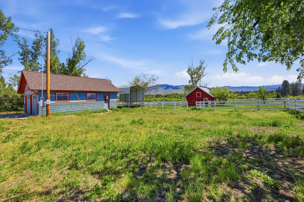 21500 Old Us Highway 93 Florence MT 59833