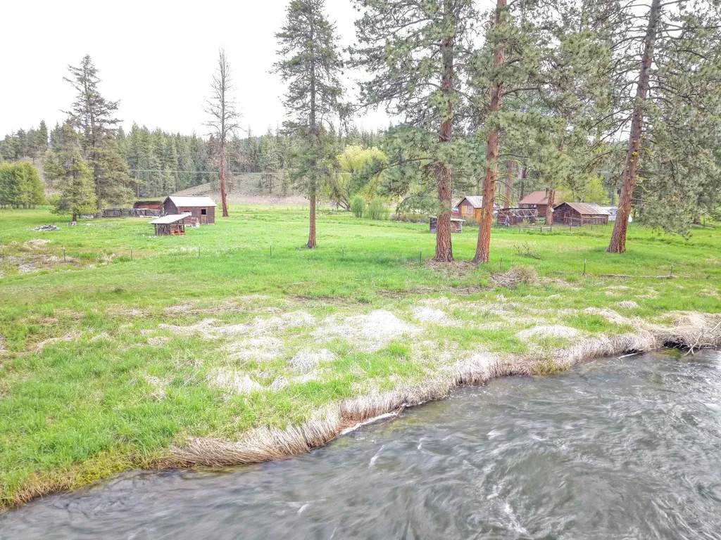 24405 Nine Mile Road Huson MT 59846