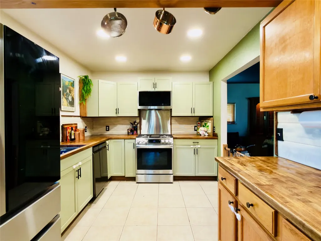217 E Ravalli Street Hamilton MT 59840