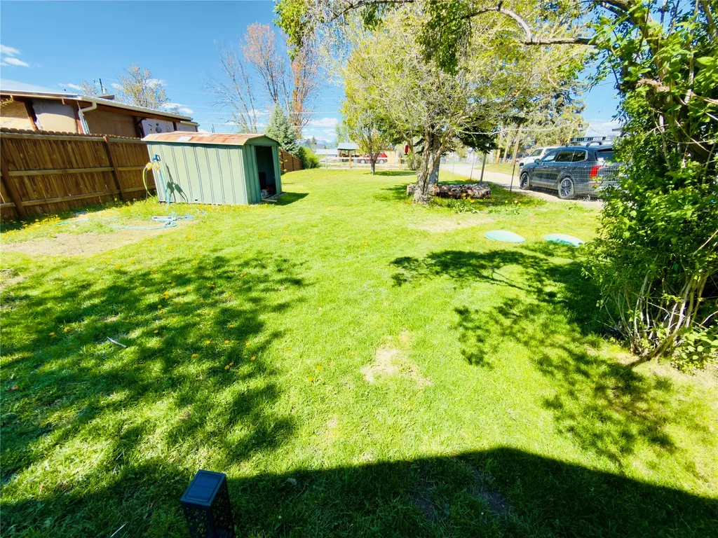 217 E Ravalli Street Hamilton MT 59840
