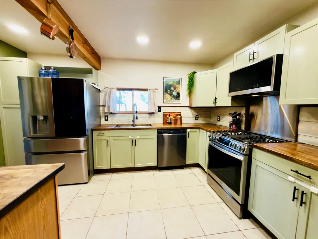 217 E Ravalli Street Hamilton MT 59840