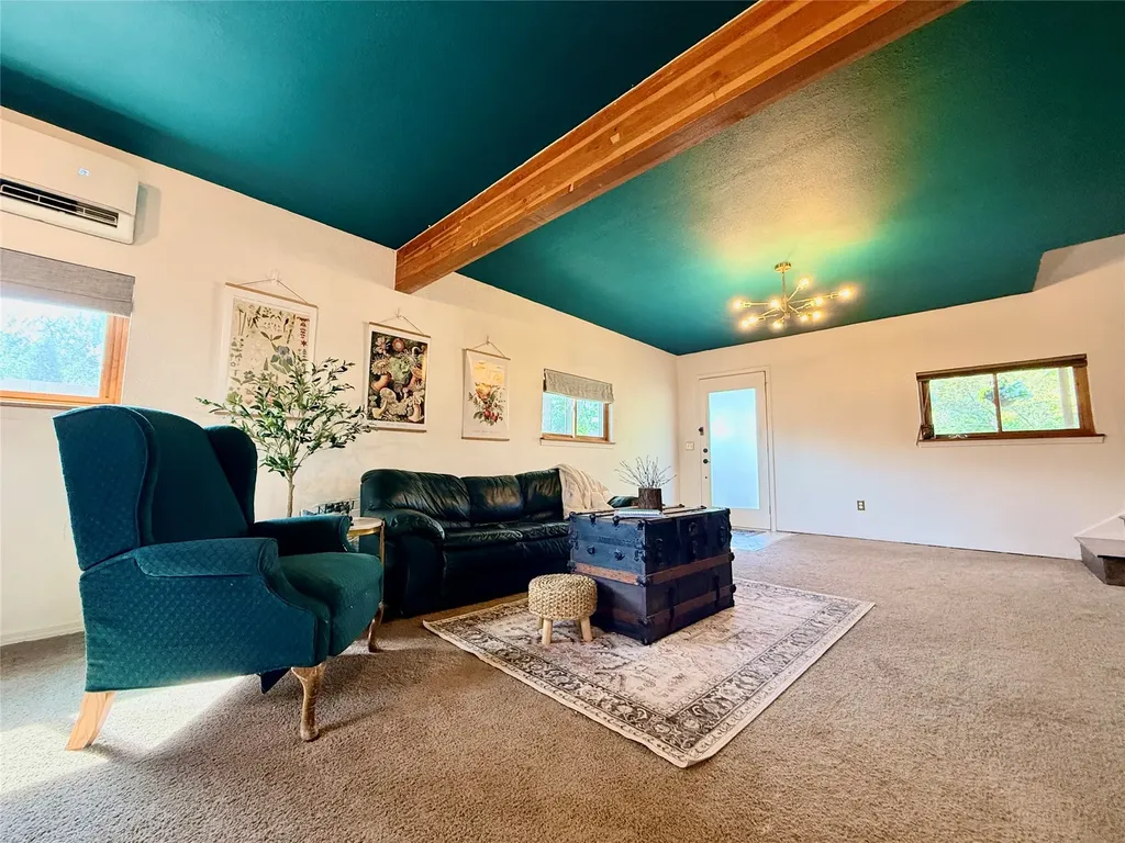 217 E Ravalli Street Hamilton MT 59840