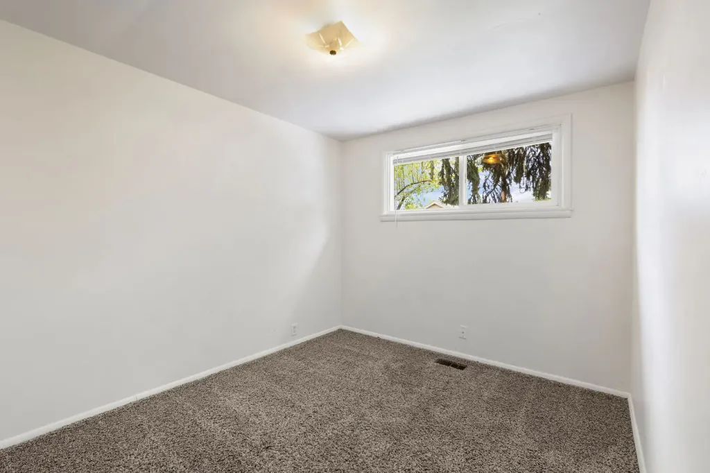 419 9th Avenue W Kalispell MT 59901