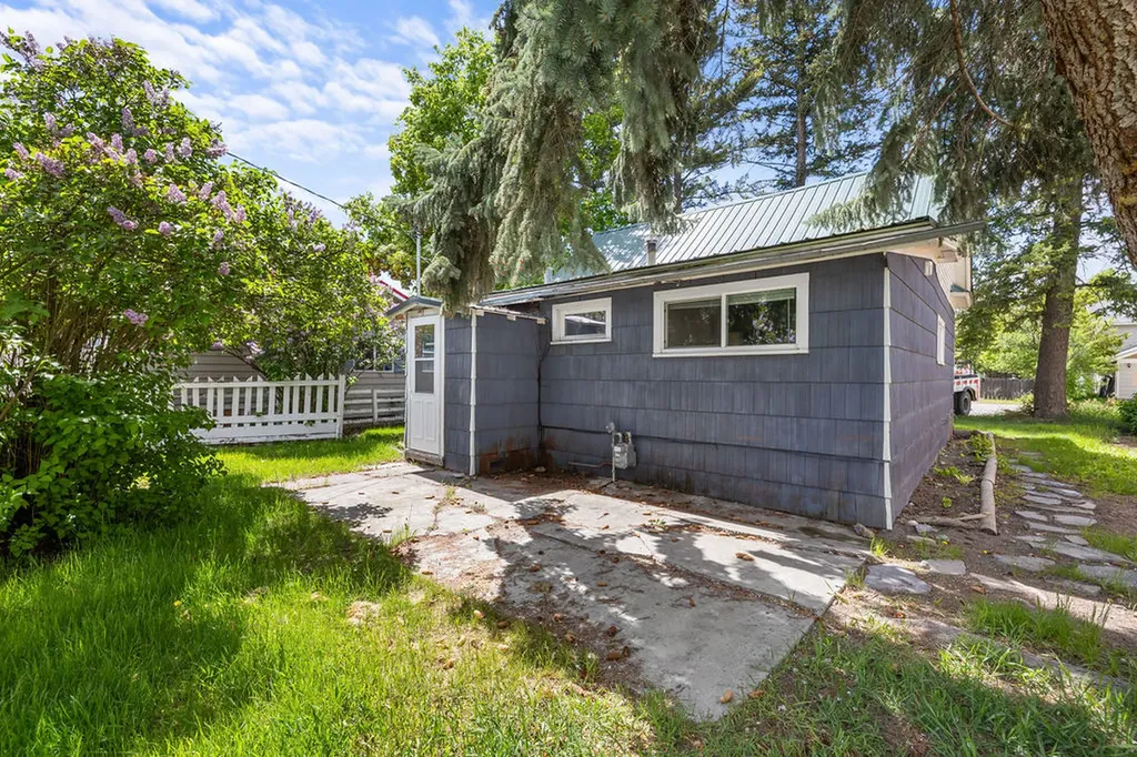 419 9th Avenue W Kalispell MT 59901