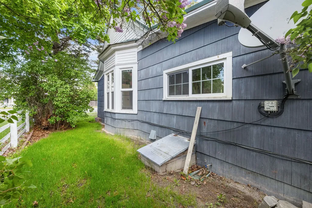 419 9th Avenue W Kalispell MT 59901