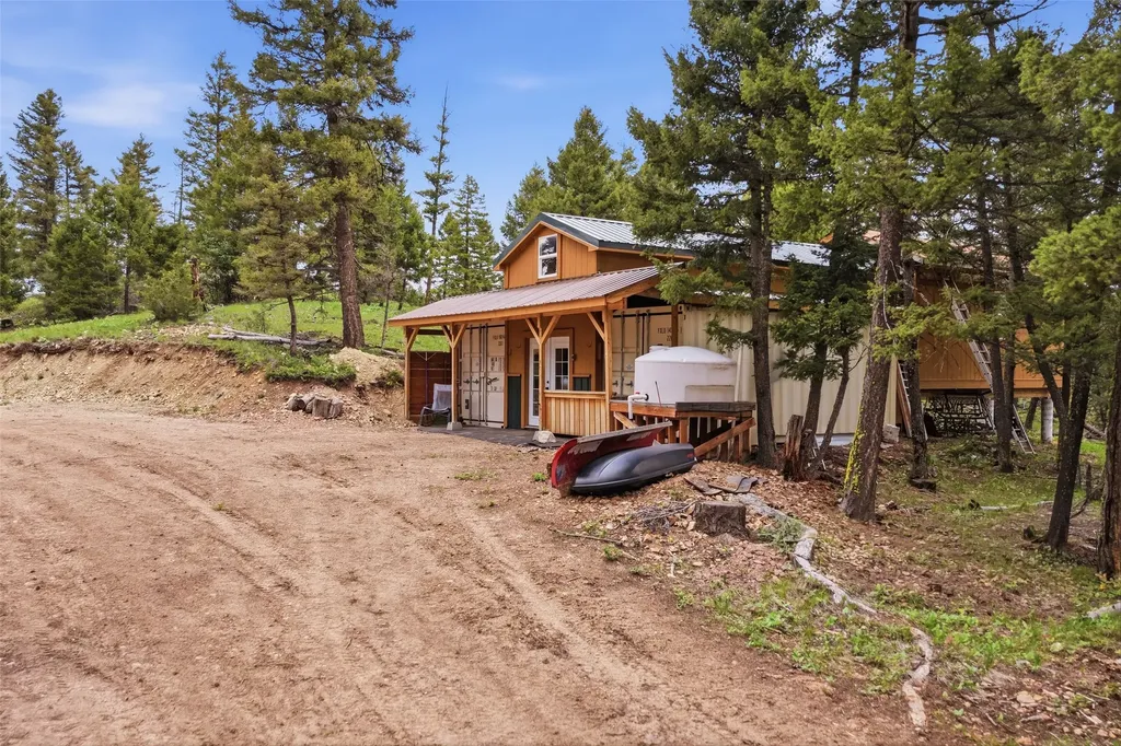 35465 Lessnau Lane Clinton MT 59825