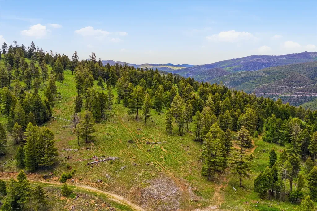 35465 Lessnau Lane Clinton MT 59825