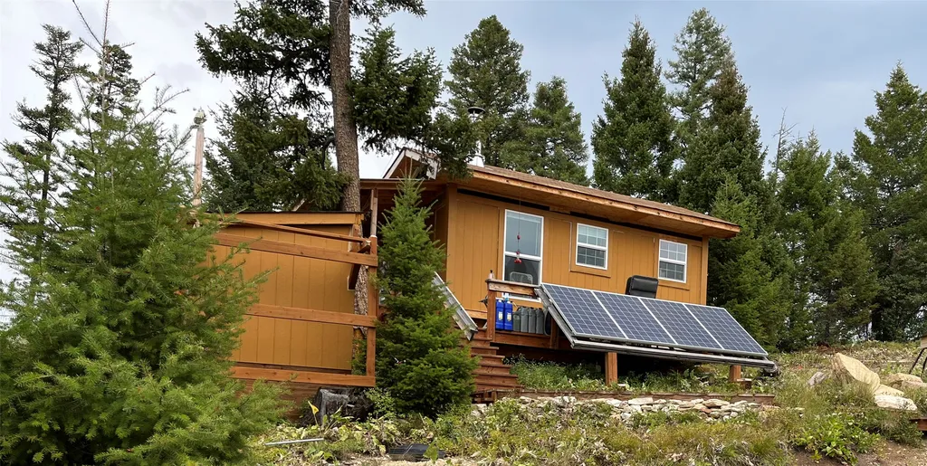 35465 Lessnau Lane Clinton MT 59825