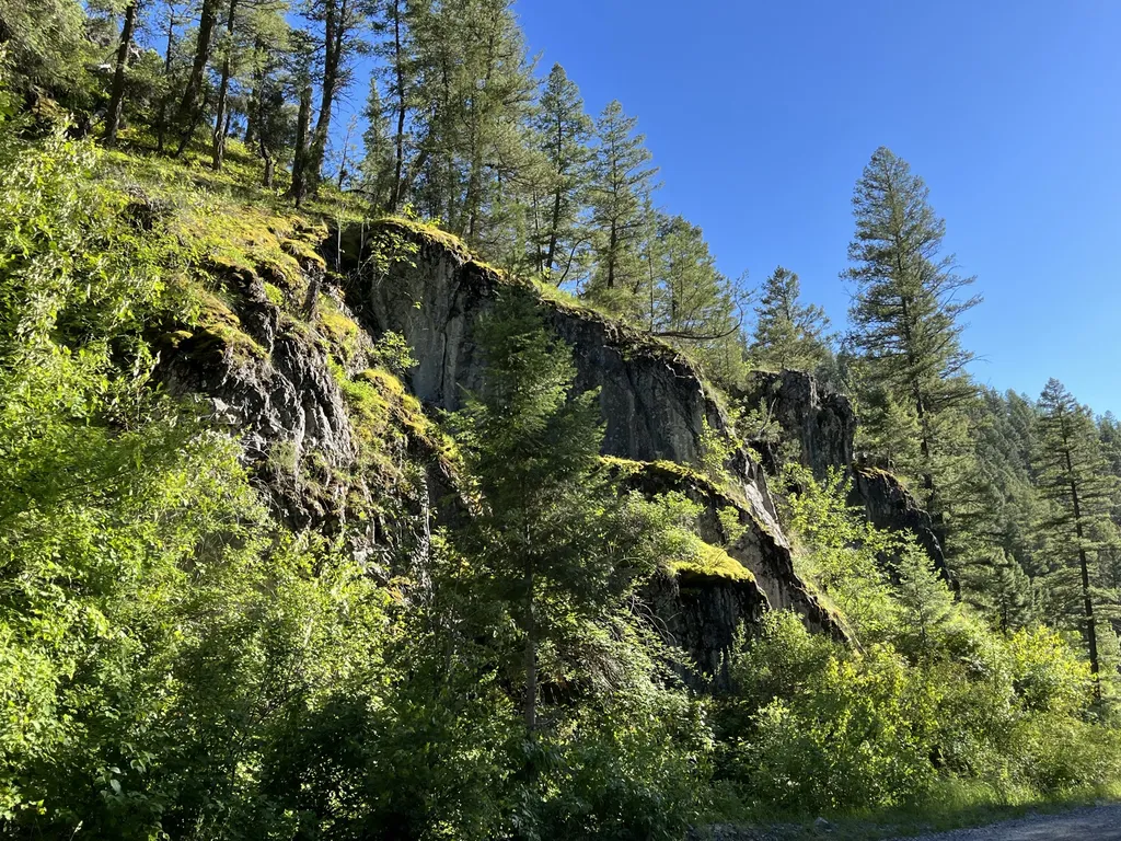 35465 Lessnau Lane Clinton MT 59825