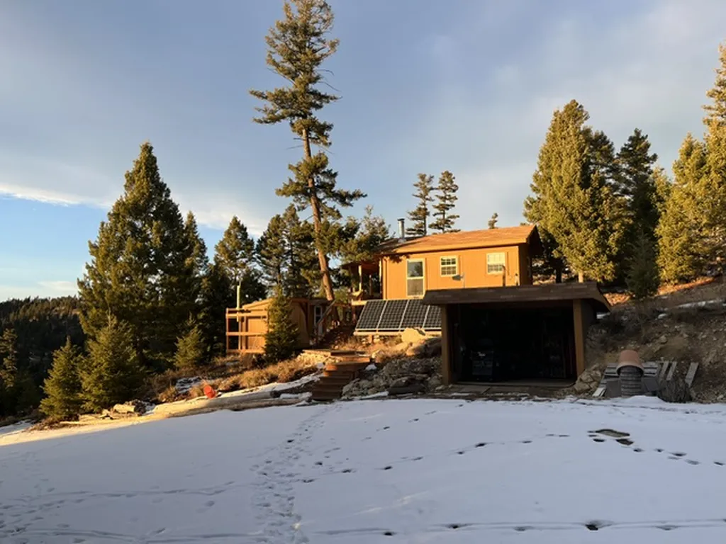 35465 Lessnau Lane Clinton MT 59825