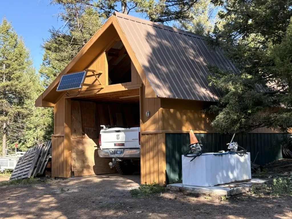 35465 Lessnau Lane Clinton MT 59825