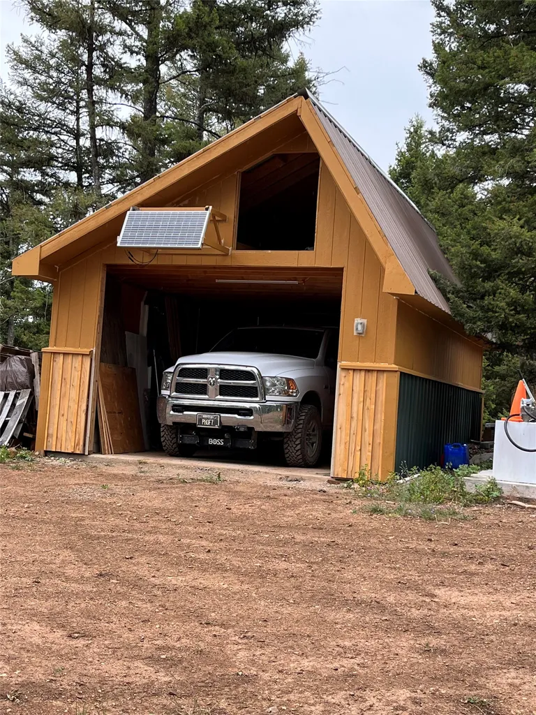 35465 Lessnau Lane Clinton MT 59825