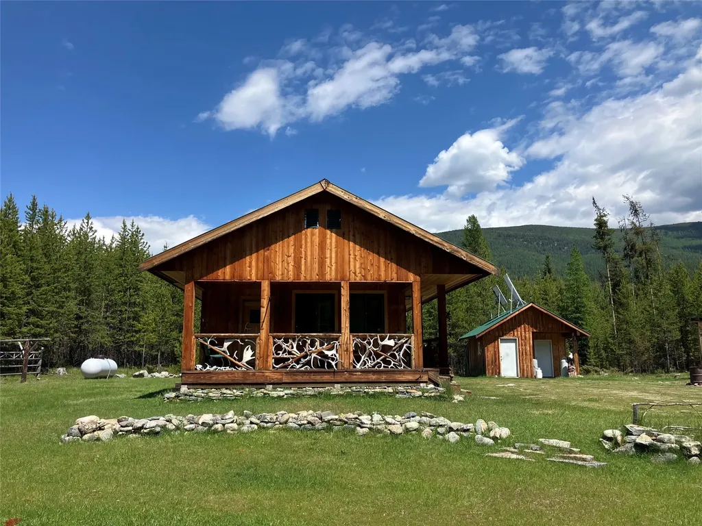 1606 N Fork Yaak Road Troy MT 59935