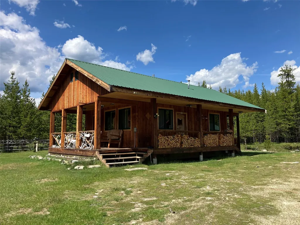 1606 N Fork Yaak Road Troy MT 59935