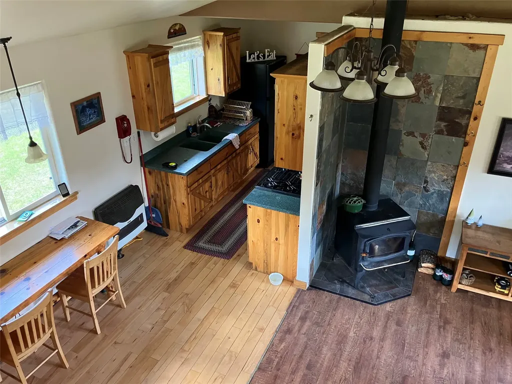 1606 N Fork Yaak Road Troy MT 59935