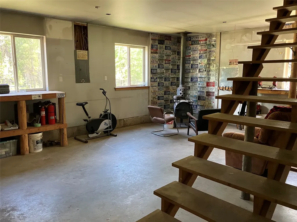 1606 N Fork Yaak Road Troy MT 59935
