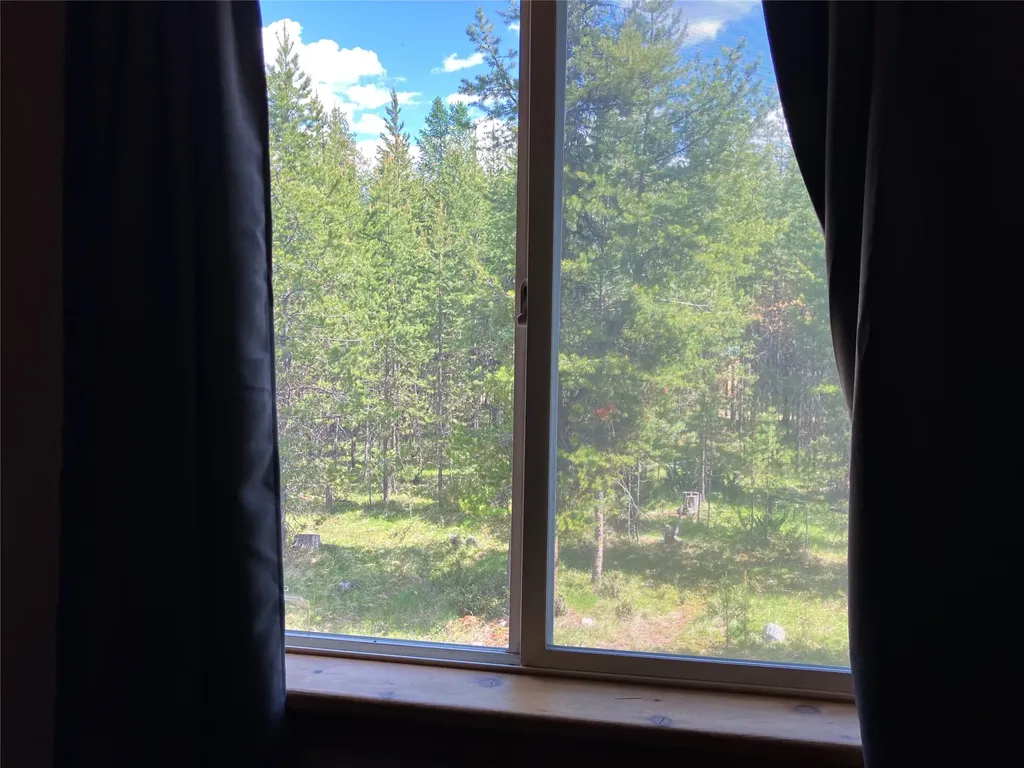 1606 N Fork Yaak Road Troy MT 59935