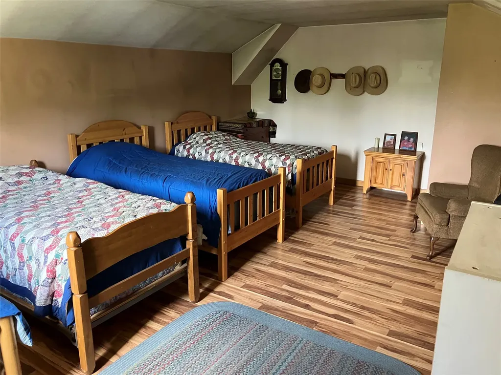 1606 N Fork Yaak Road Troy MT 59935