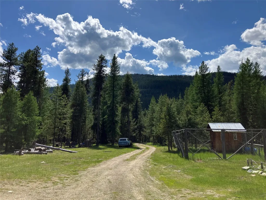 1606 N Fork Yaak Road Troy MT 59935