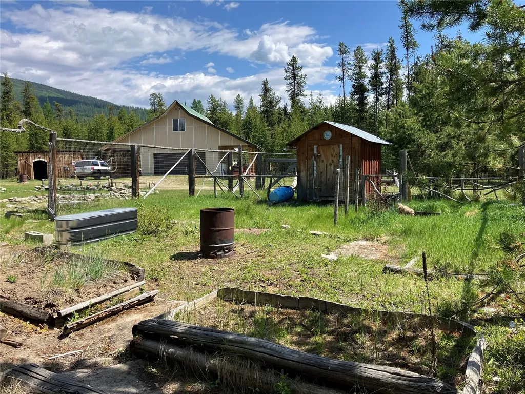 1606 N Fork Yaak Road Troy MT 59935