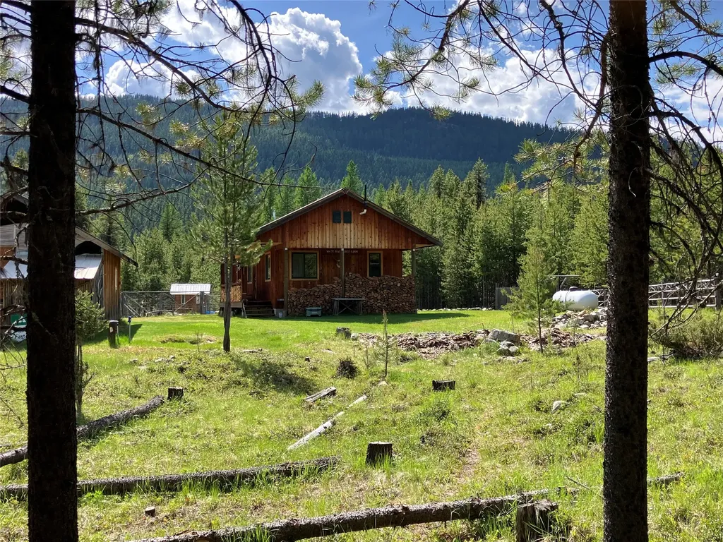 1606 N Fork Yaak Road Troy MT 59935