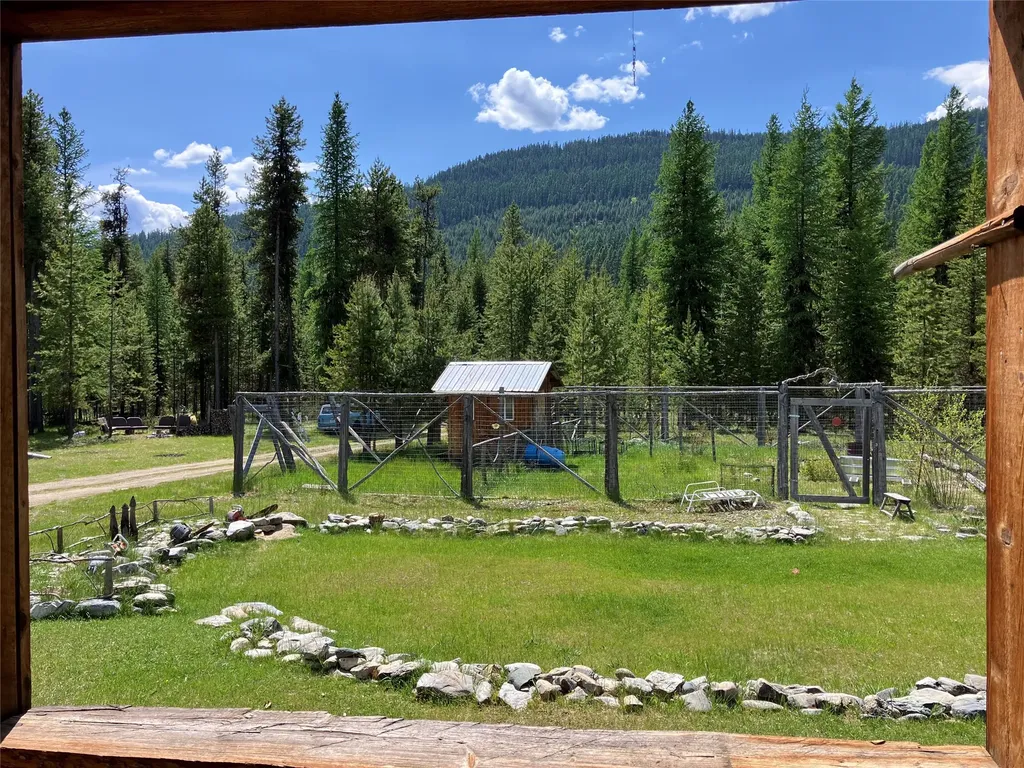 1606 N Fork Yaak Road Troy MT 59935