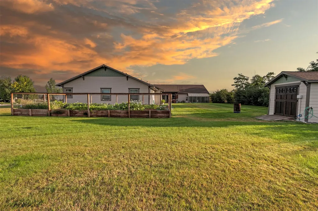 612 Wises Way Corvallis MT 59828