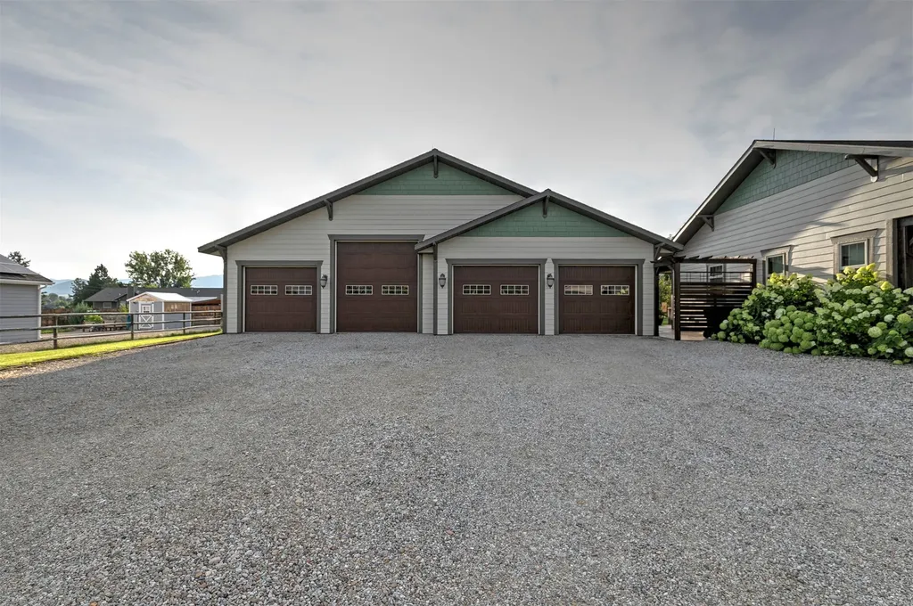 612 Wises Way Corvallis MT 59828