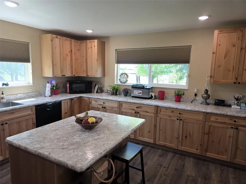5574 Larson Lane Florence MT 59833
