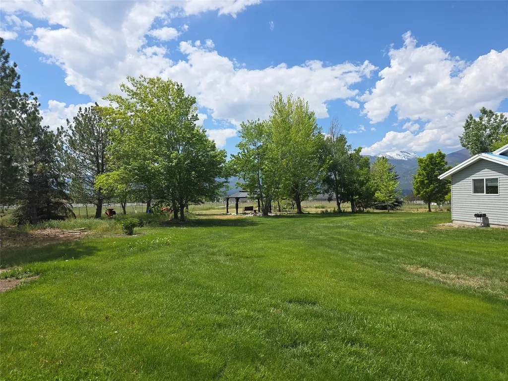 5574 Larson Lane Florence MT 59833