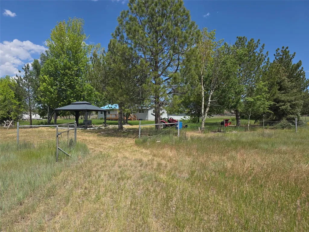 5574 Larson Lane Florence MT 59833