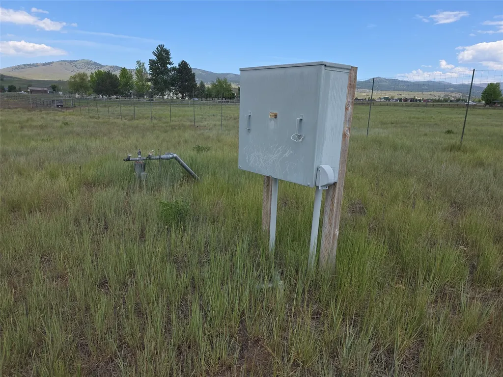 5574 Larson Lane Florence MT 59833