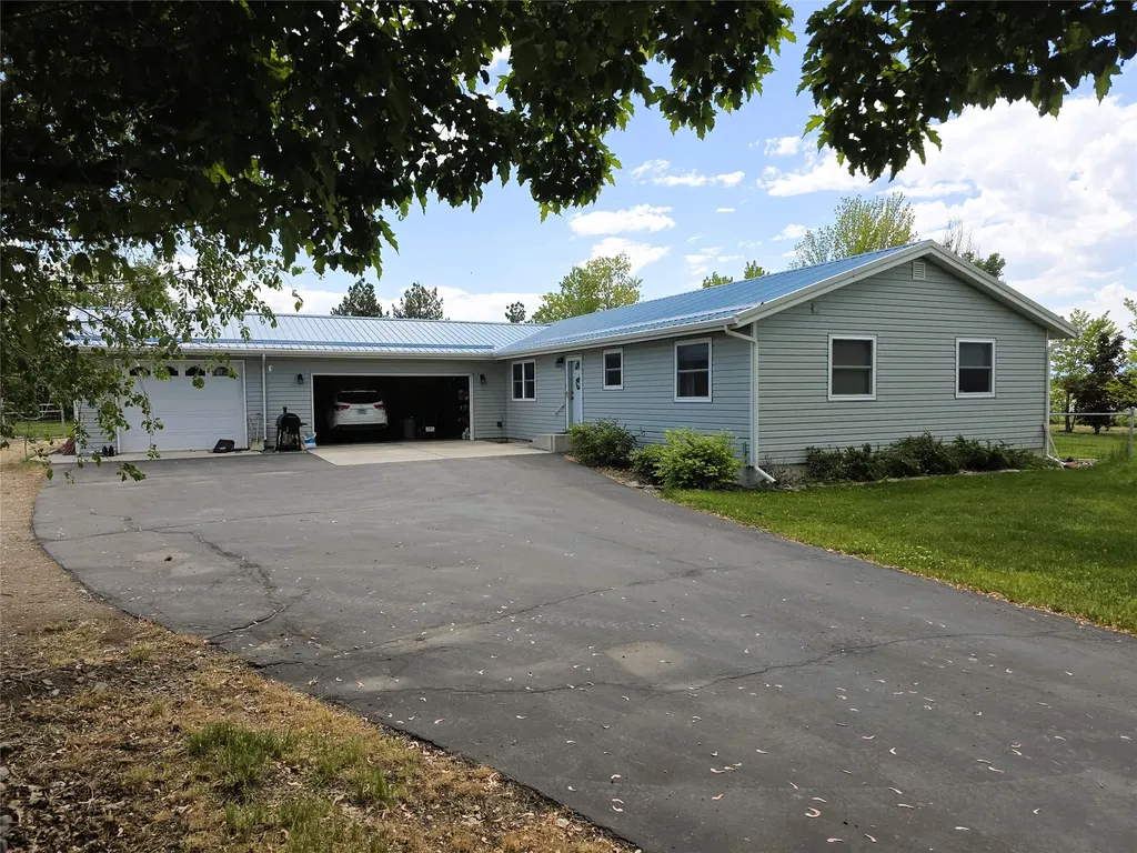 5574 Larson Lane Florence MT 59833
