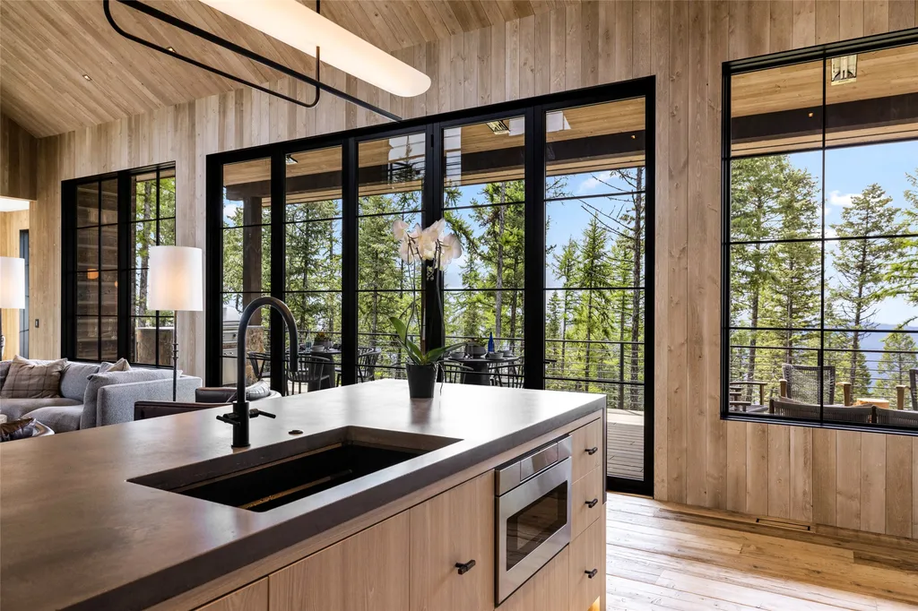 44 Elk Highlands Drive Whitefish MT 59937