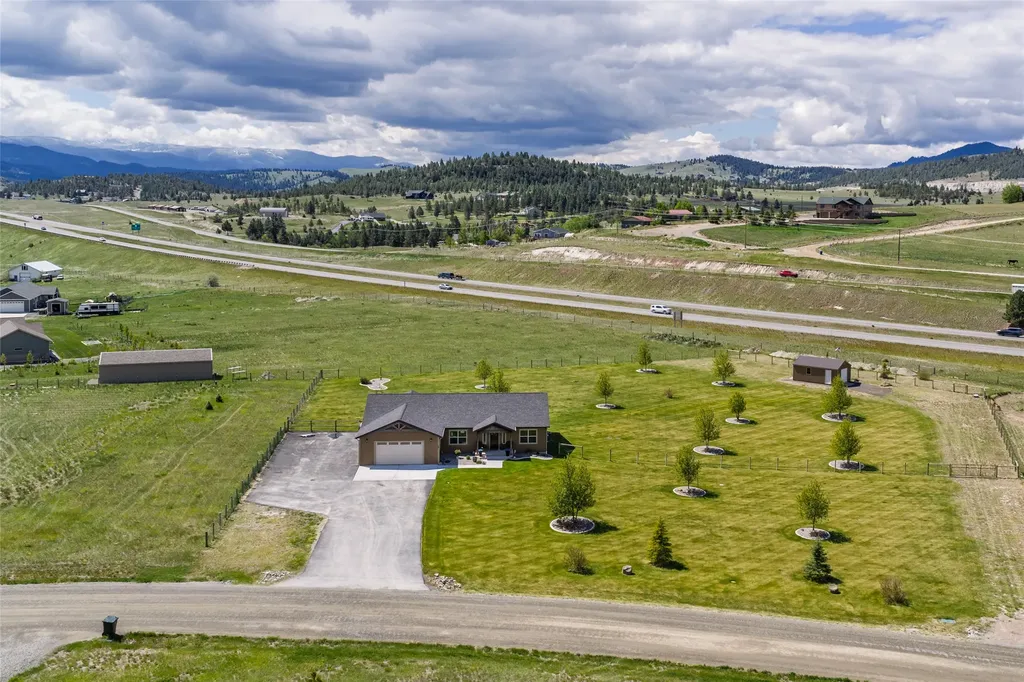 22 Country Meadow Lane Clancy MT 59634