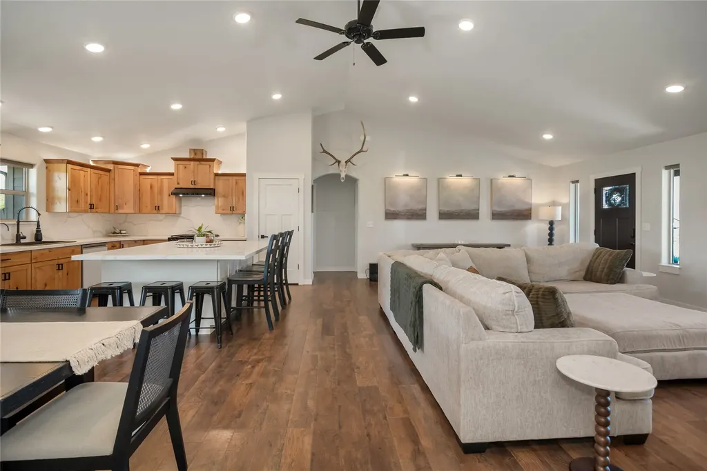 22 Country Meadow Lane Clancy MT 59634