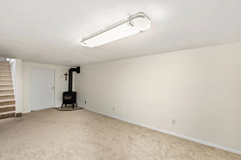 329 Riverview 4 W Great Falls MT 59404